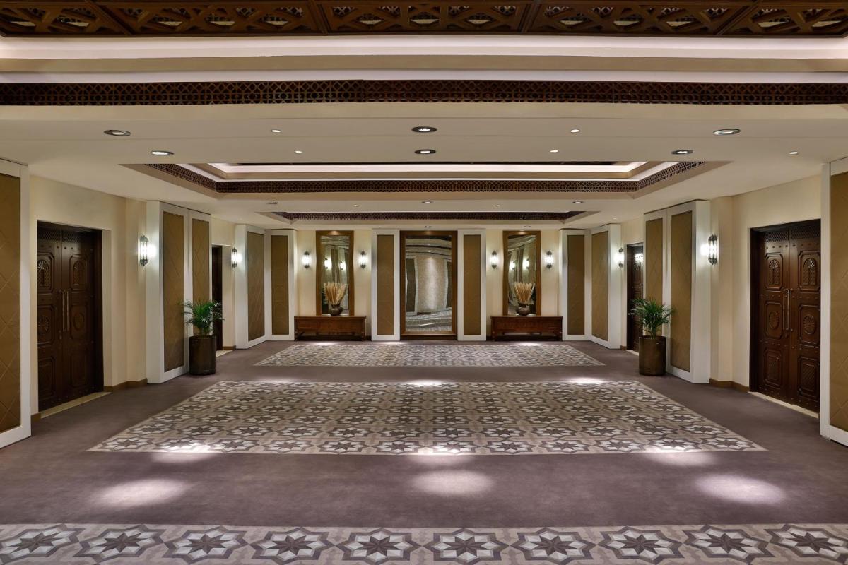 Al Wathba, a Luxury Collection Desert Resort & Spa, Abu Dhabi