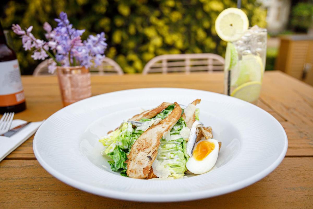 Alexander House Hotel & Utopia Spa