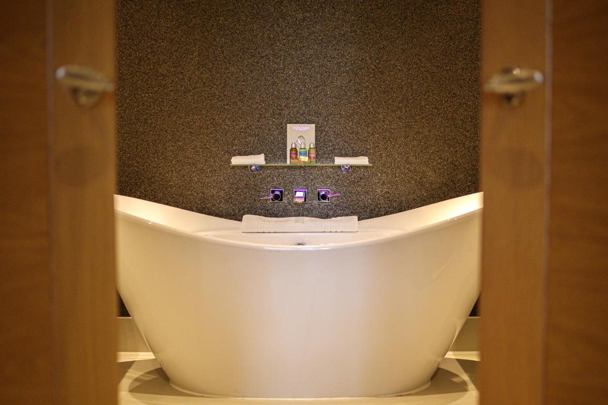 Alexander House Hotel & Utopia Spa