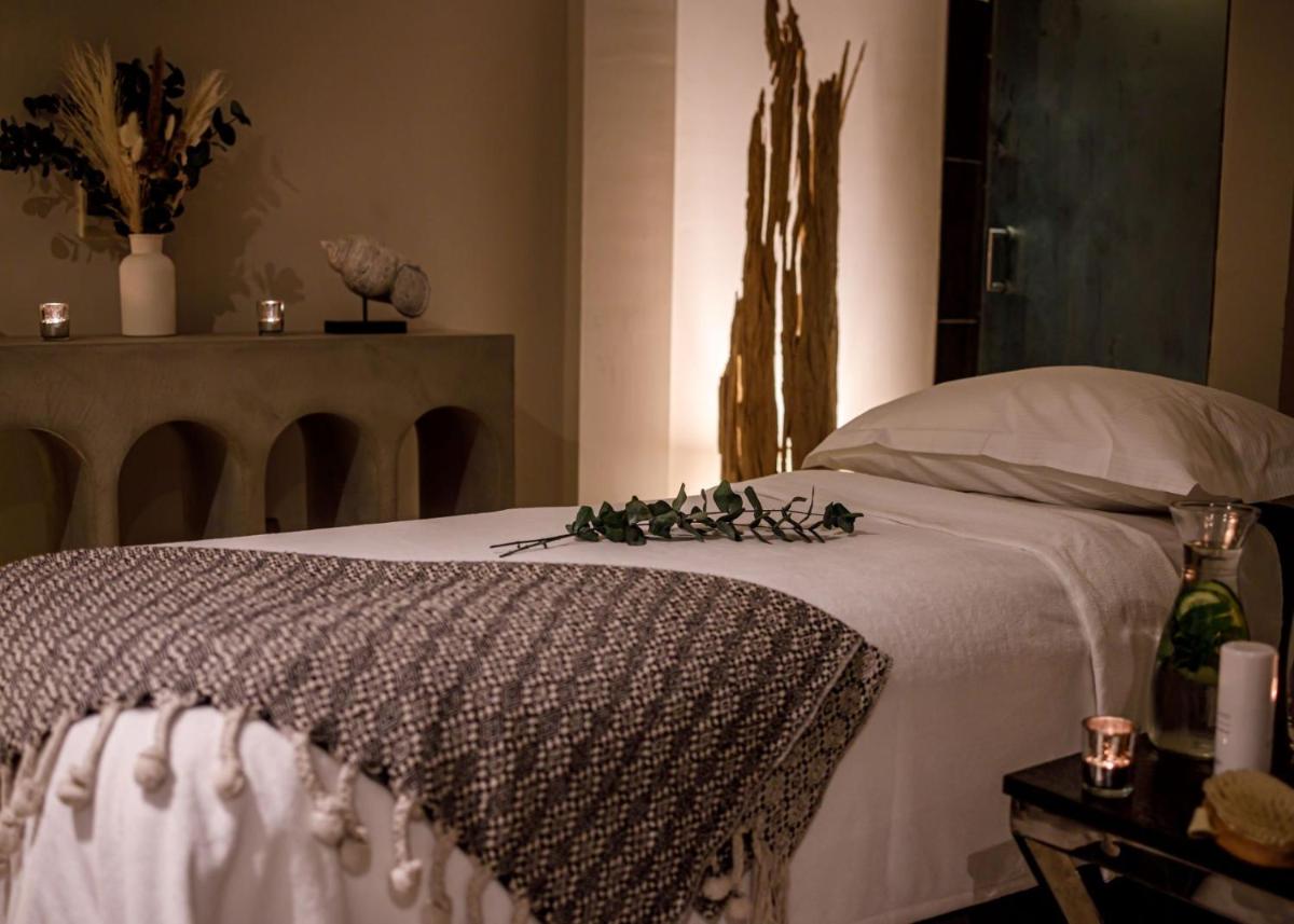 Alexander House Hotel & Utopia Spa