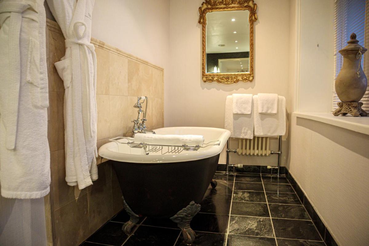 Alexander House Hotel & Utopia Spa