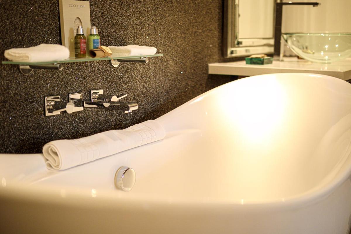 Alexander House Hotel & Utopia Spa