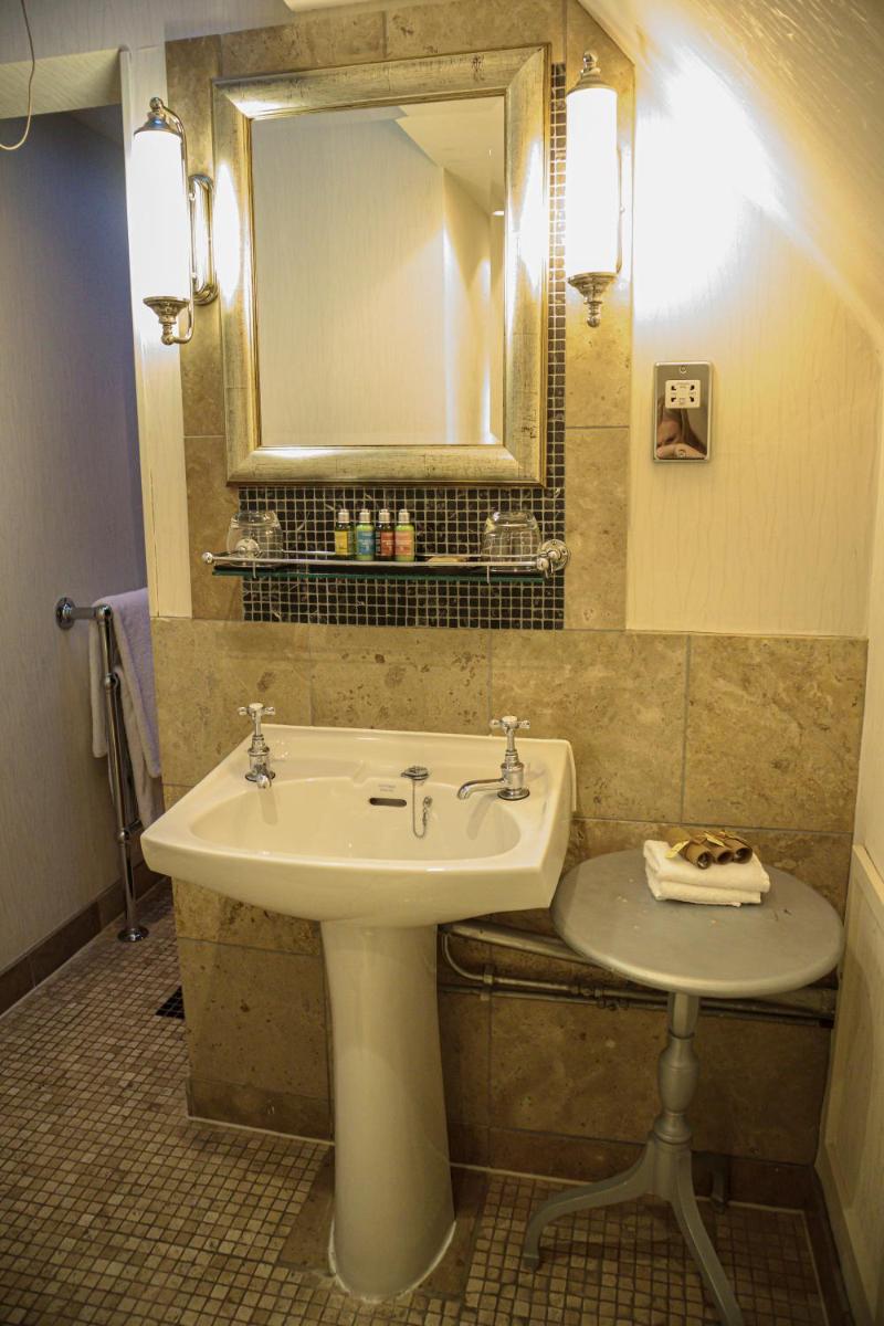 Alexander House Hotel & Utopia Spa