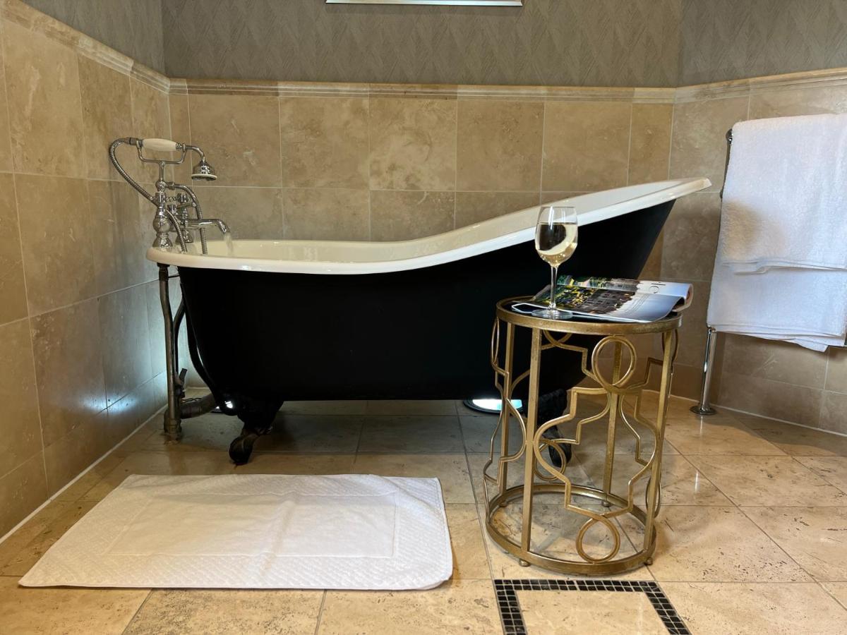 Alexander House Hotel & Utopia Spa