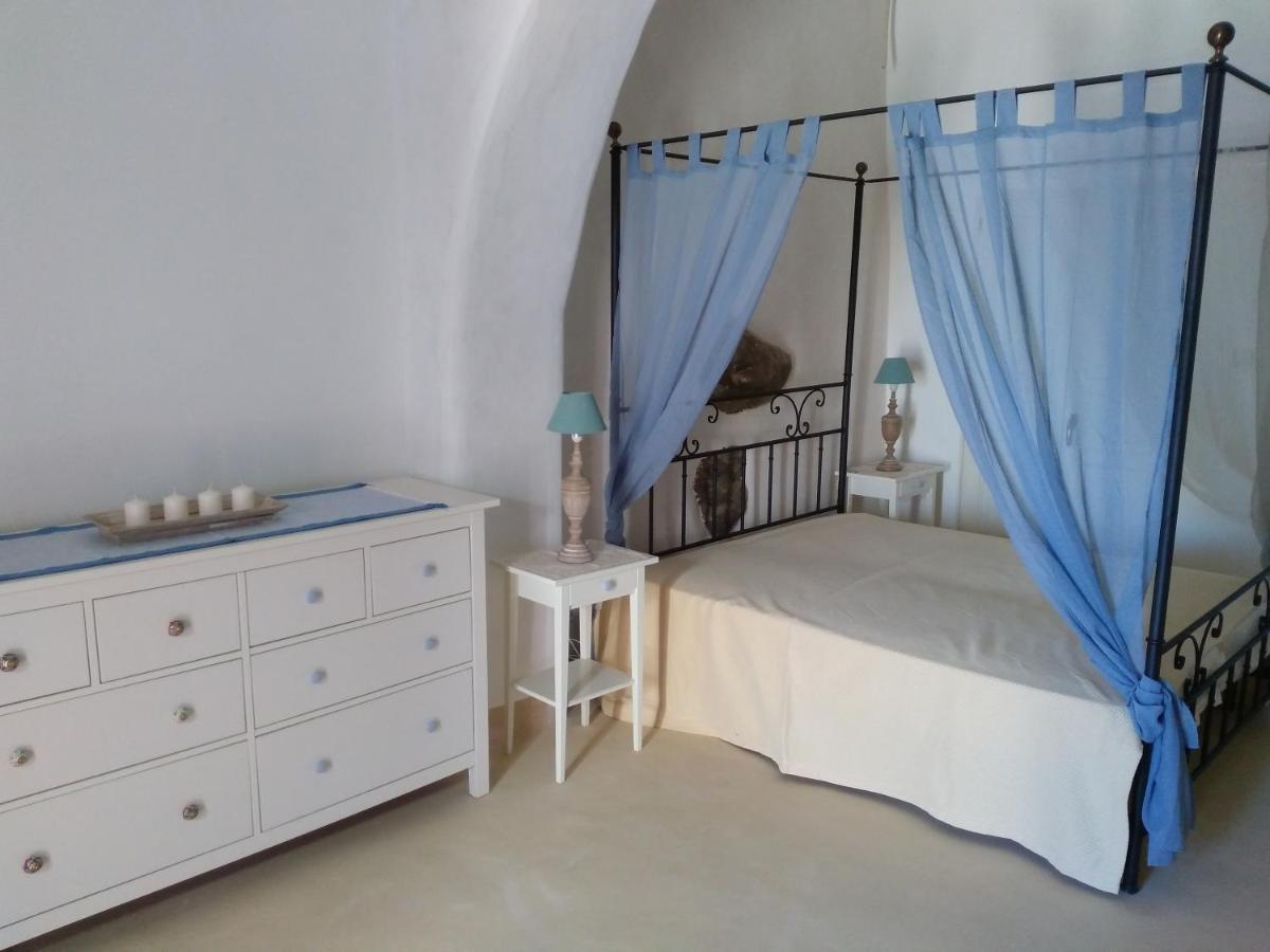 Alicudi Giardino dei Carrubi- al gradino 365