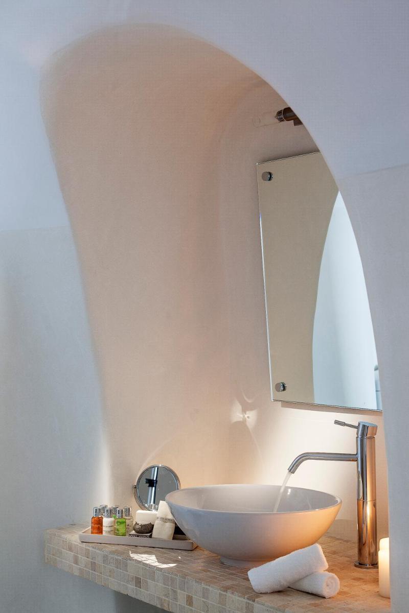 Aliko Luxury Suites