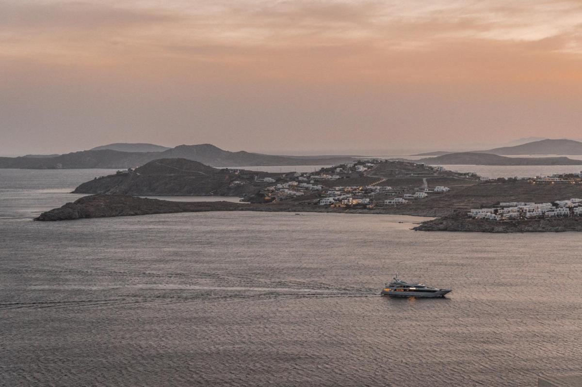 Alissachni Mykonos