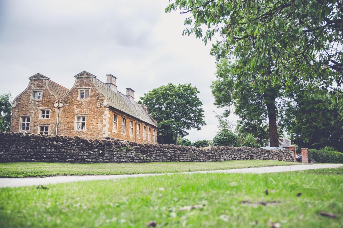 Allington Manor