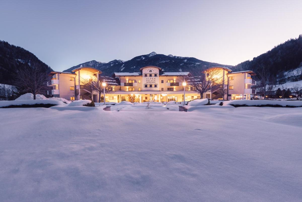 Alpenpalace Luxury Hideaway & Spa Retreat