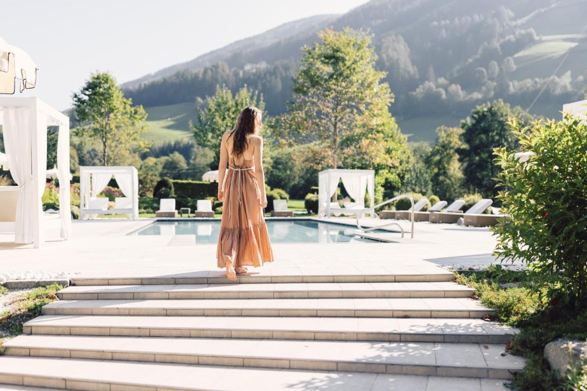 Alpenpalace Luxury Hideaway & Spa Retreat