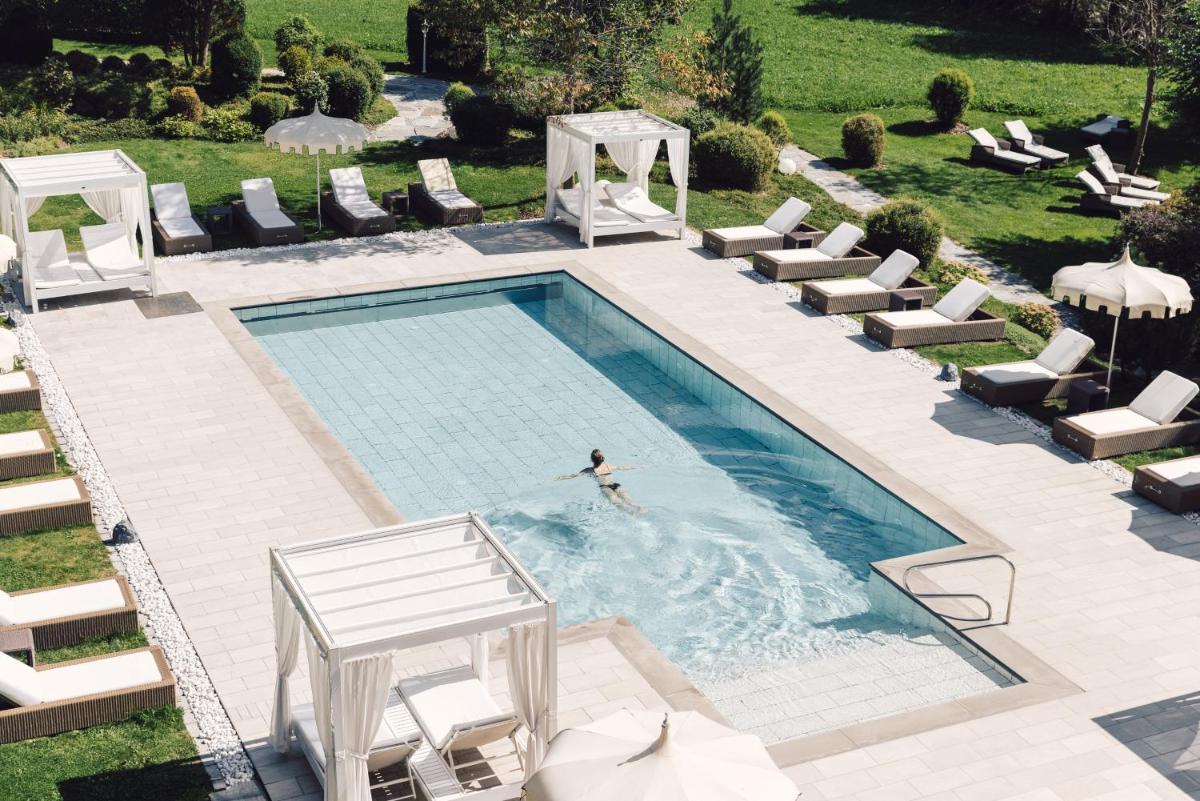 Alpenpalace Luxury Hideaway & Spa Retreat