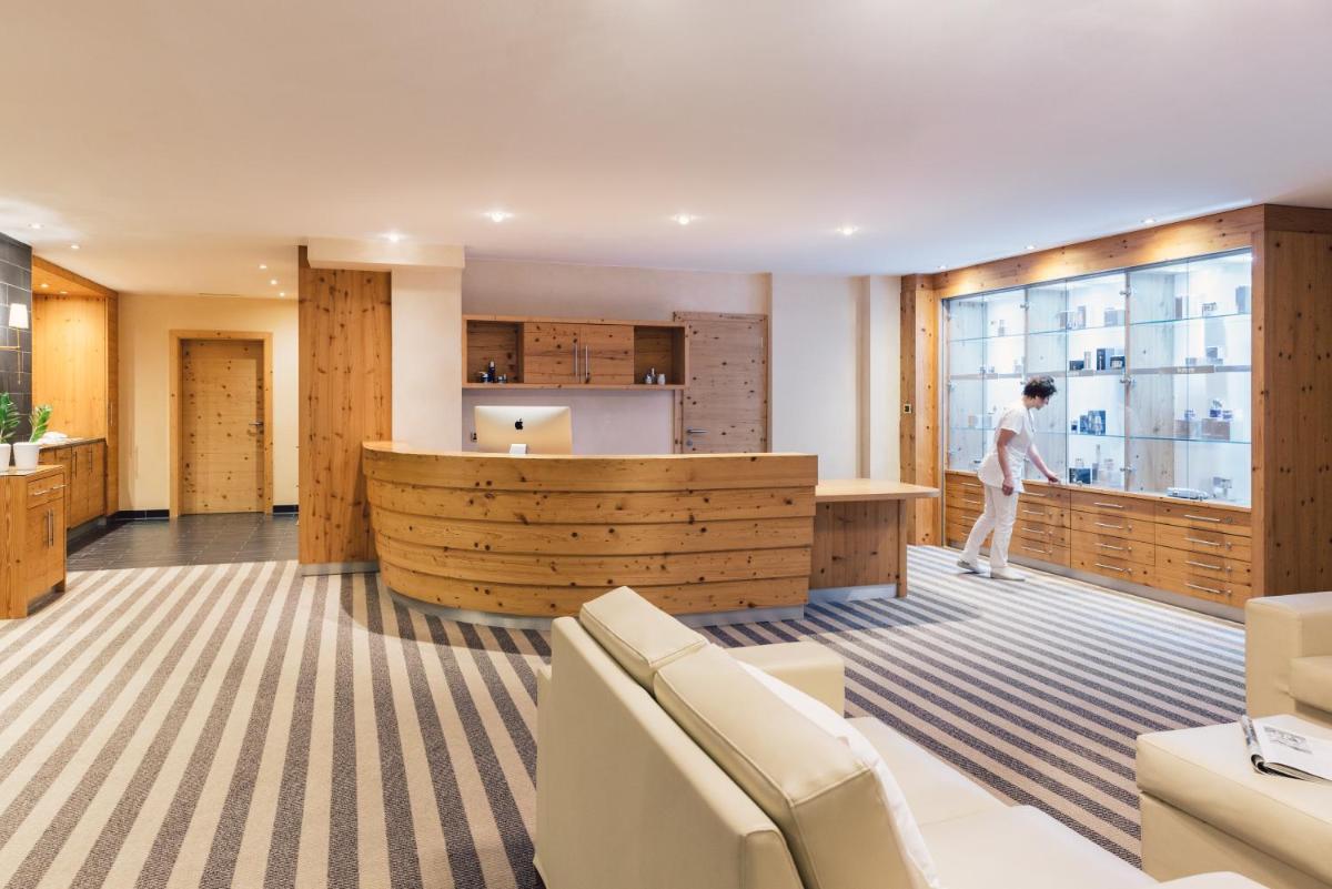 Alpenpalace Luxury Hideaway & Spa Retreat