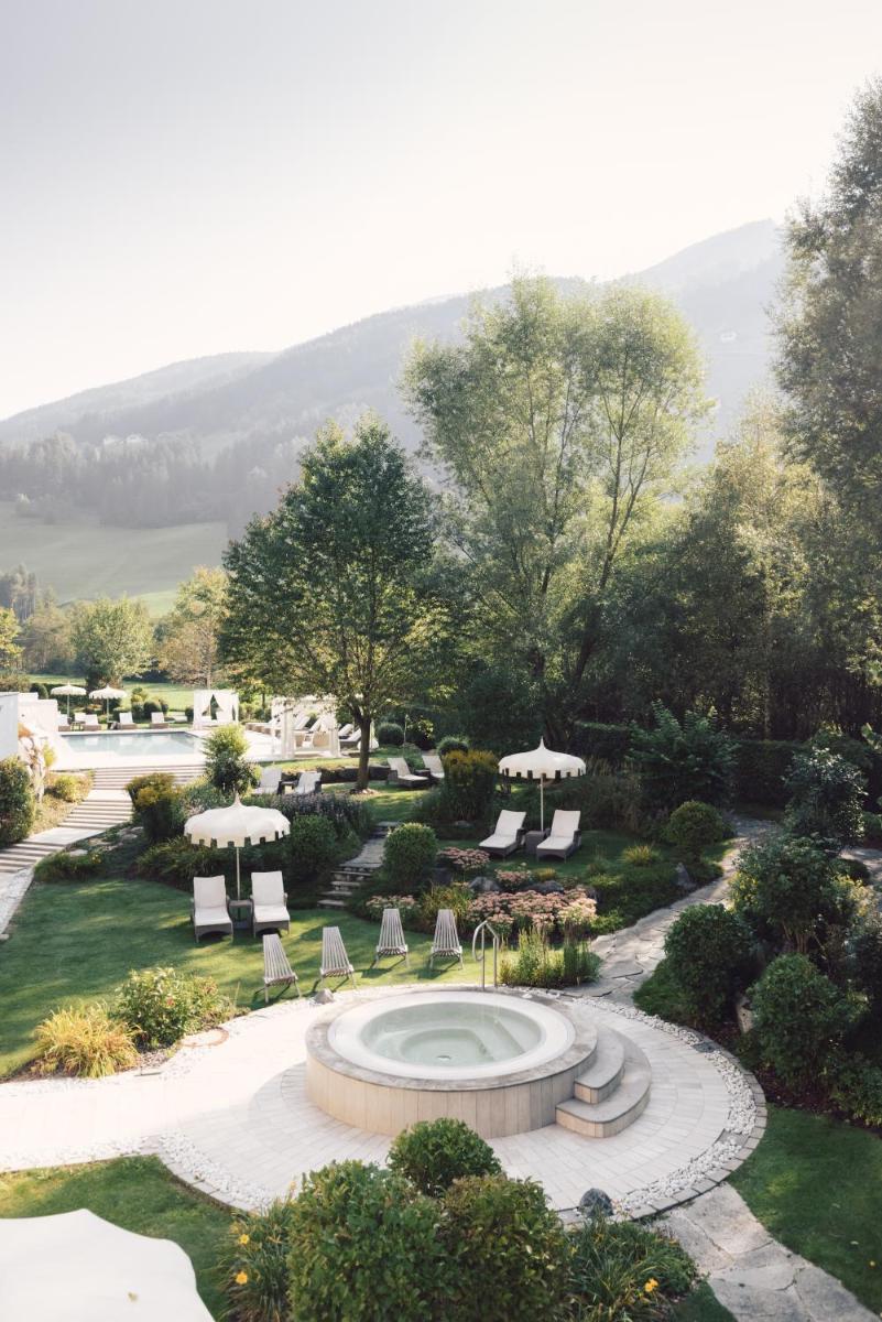 Alpenpalace Luxury Hideaway & Spa Retreat