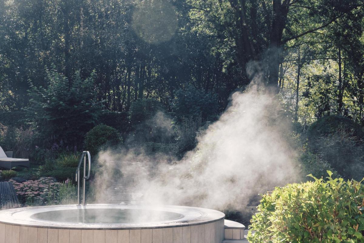 Alpenpalace Luxury Hideaway & Spa Retreat