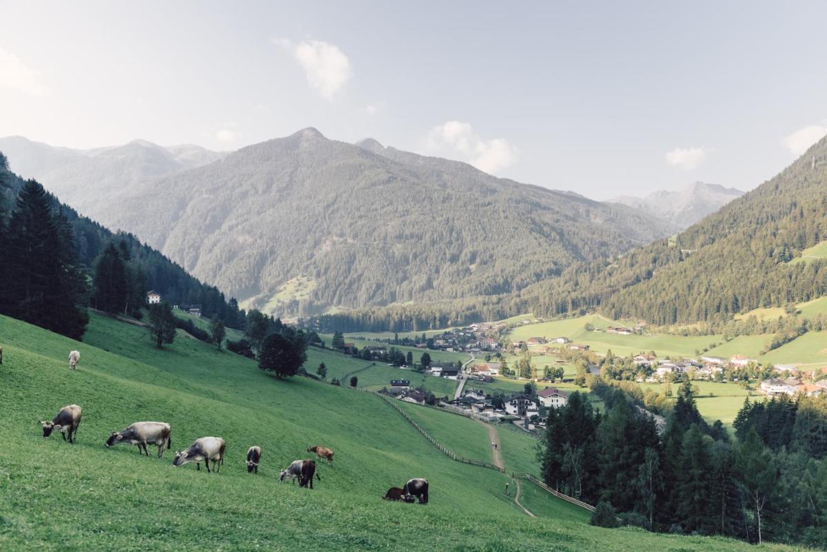 Alpenpalace Luxury Hideaway & Spa Retreat