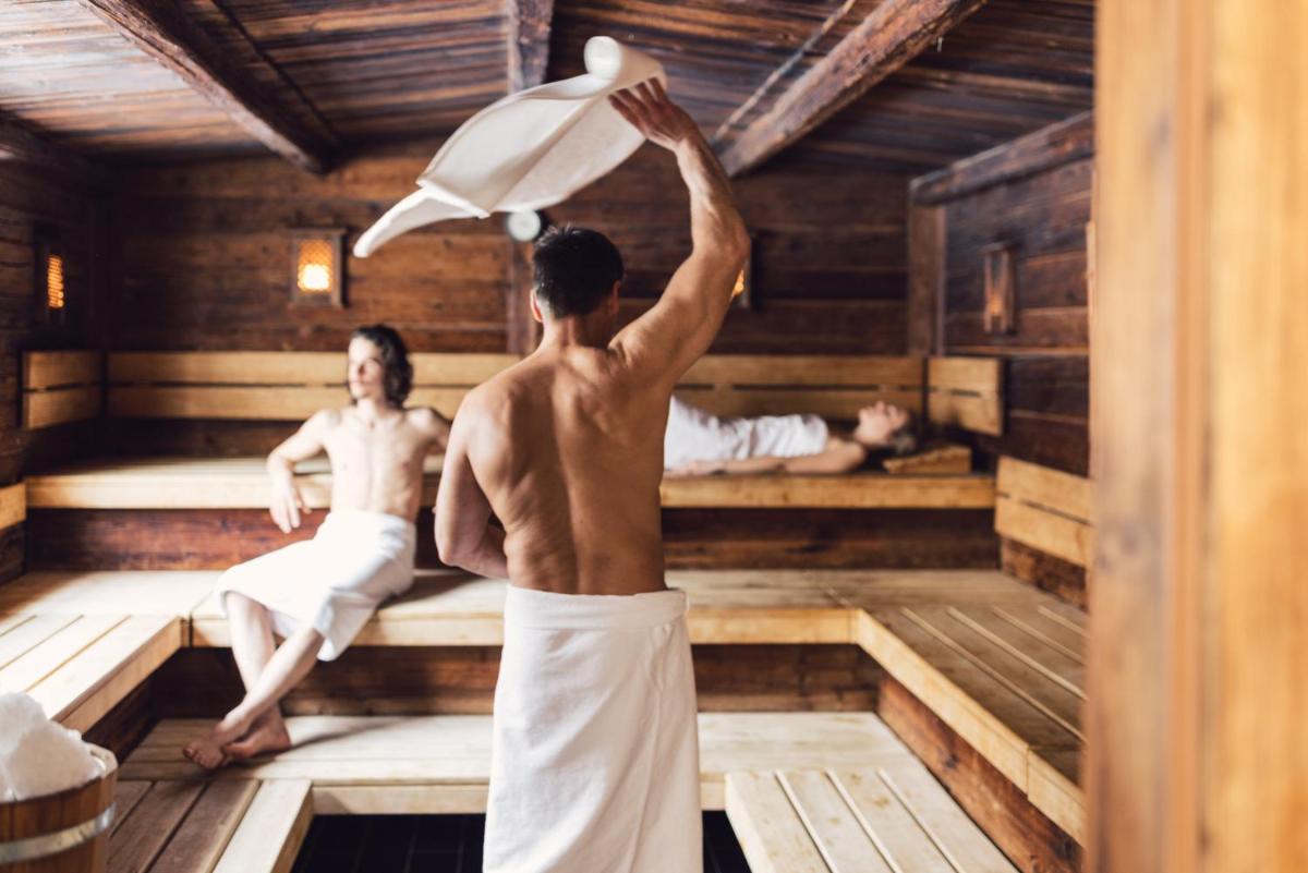 Alpenpalace Luxury Hideaway & Spa Retreat