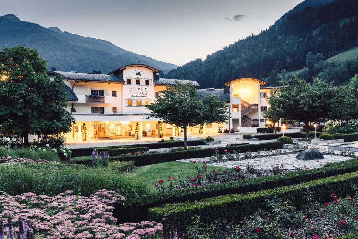 Alpenpalace Luxury Hideaway & Spa Retreat