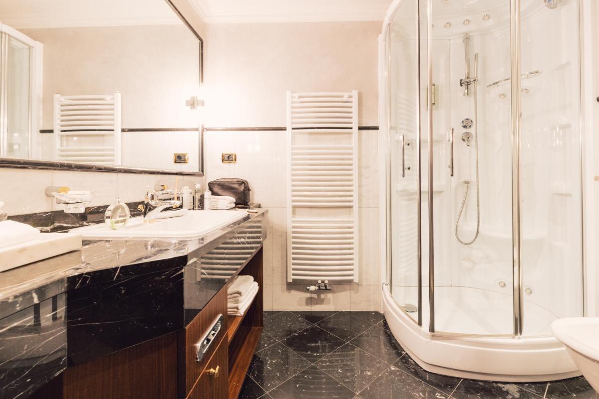 Alpenpalace Luxury Hideaway & Spa Retreat