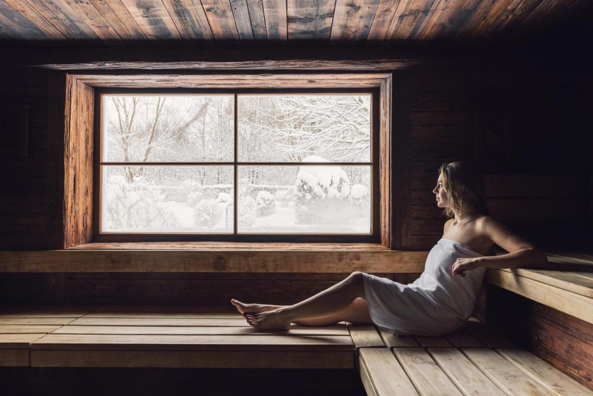 Alpenpalace Luxury Hideaway & Spa Retreat