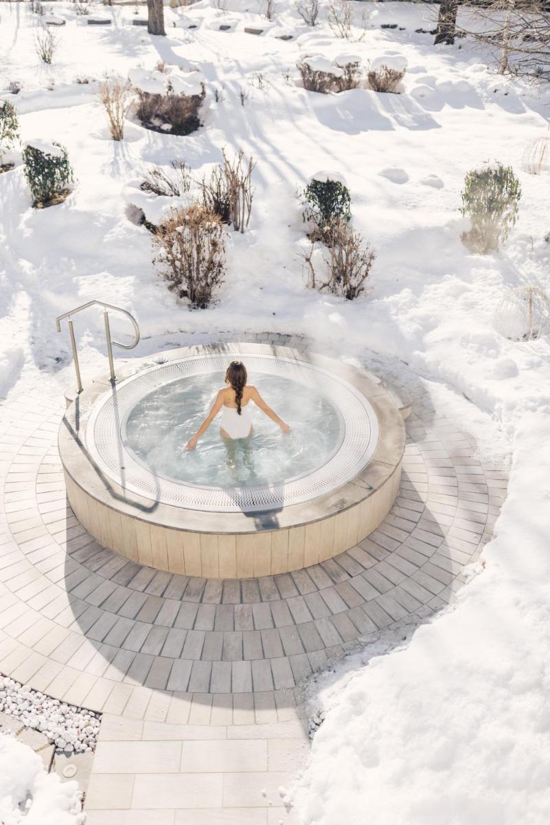 Alpenpalace Luxury Hideaway & Spa Retreat