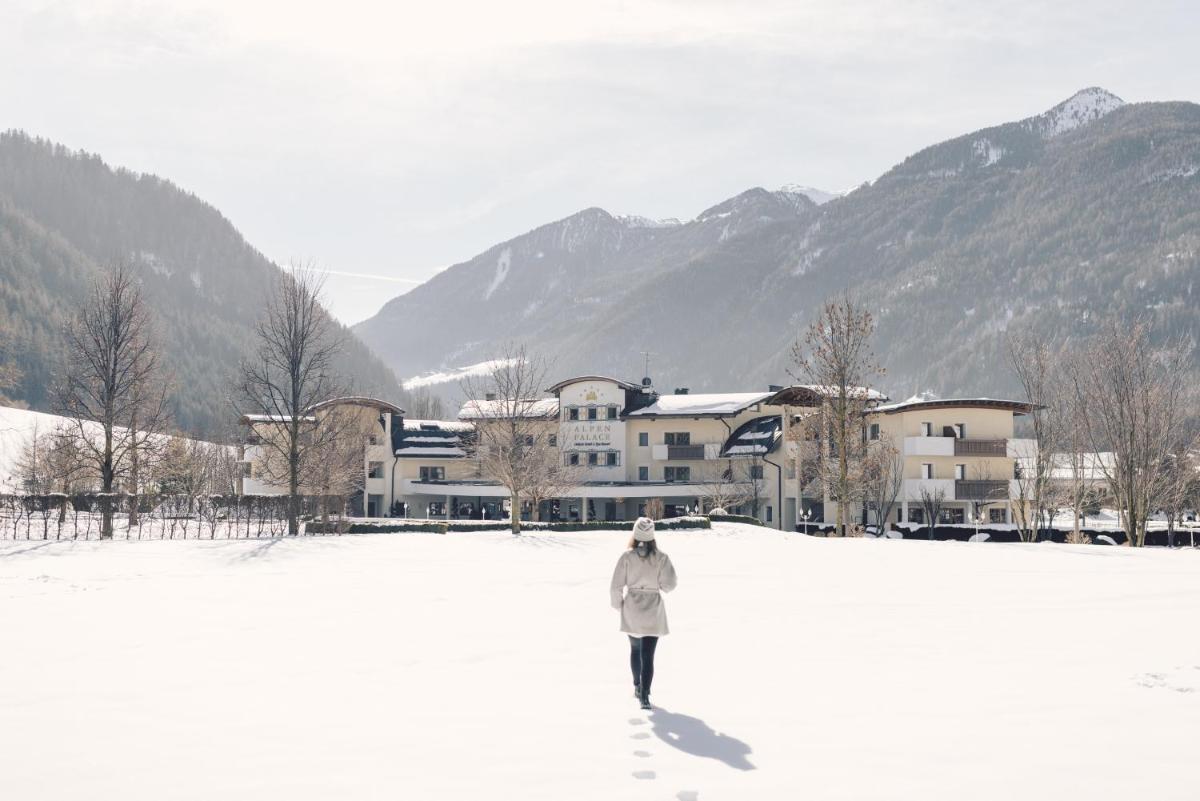 Alpenpalace Luxury Hideaway & Spa Retreat