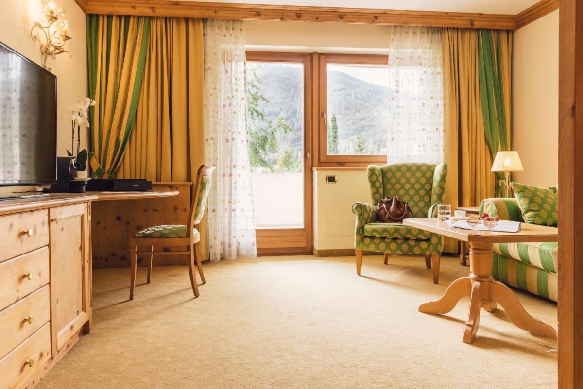 Alpenpalace Luxury Hideaway & Spa Retreat