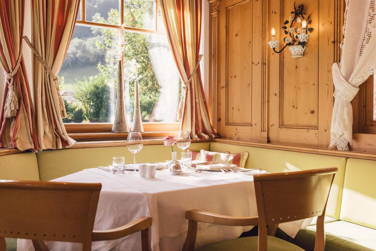 Alpenpalace Luxury Hideaway & Spa Retreat