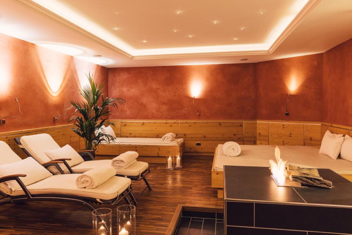 Alpenpalace Luxury Hideaway & Spa Retreat