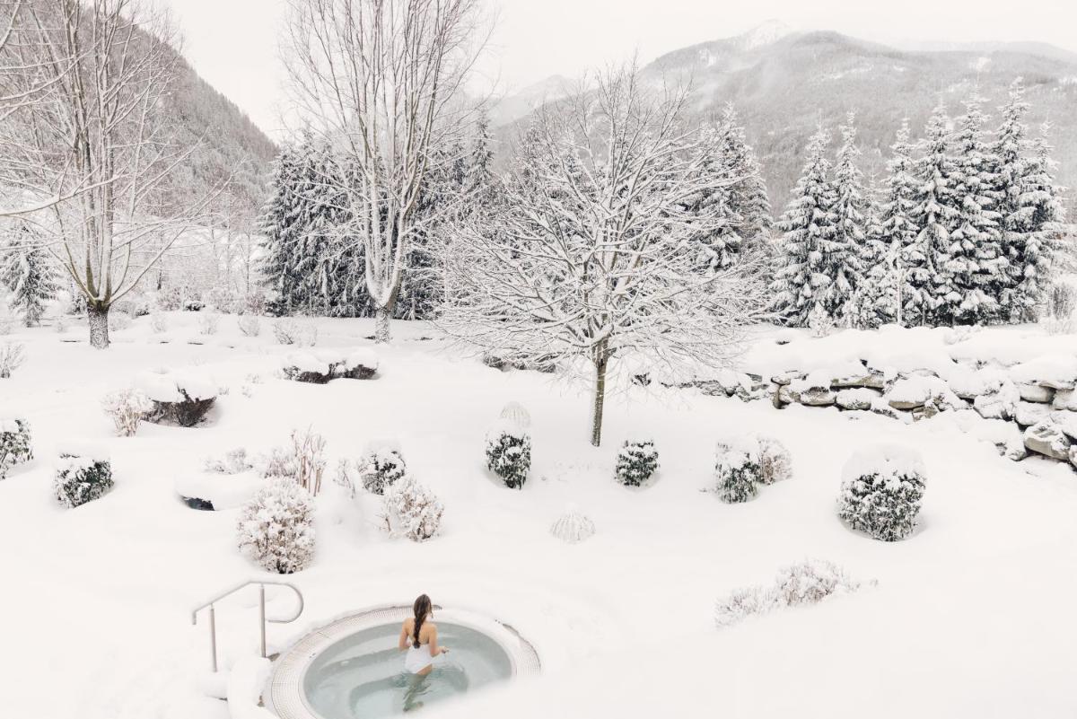 Alpenpalace Luxury Hideaway & Spa Retreat