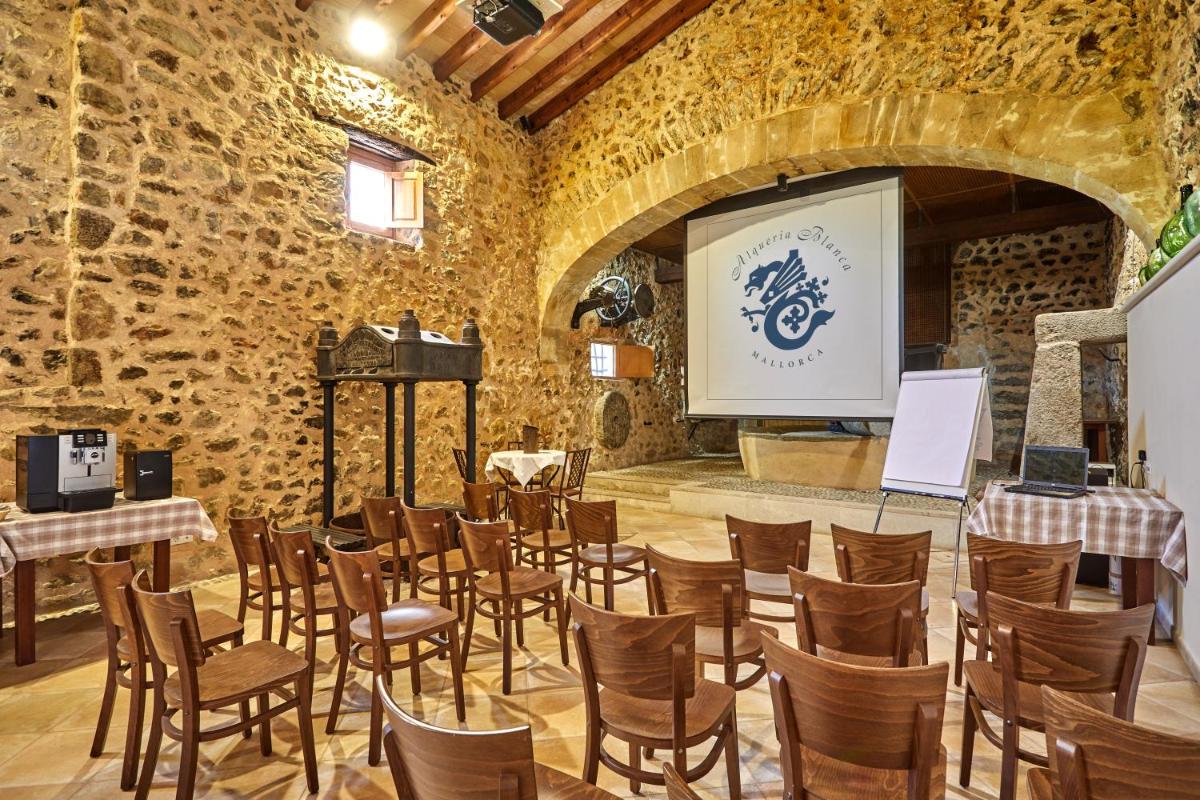 Agroturismo Alquería Blanca