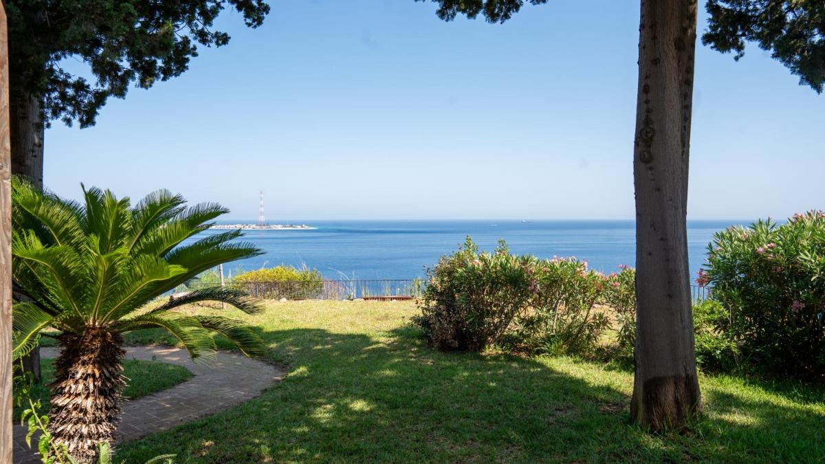 Altafiumara Resort & Spa