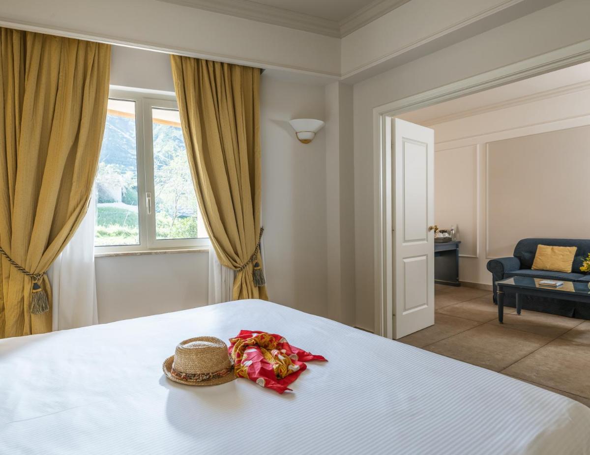 Altafiumara Resort & Spa