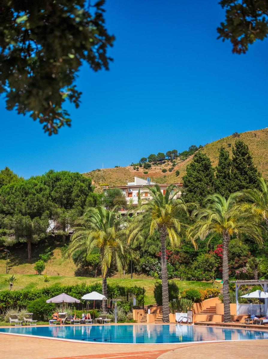 Altafiumara Resort & Spa