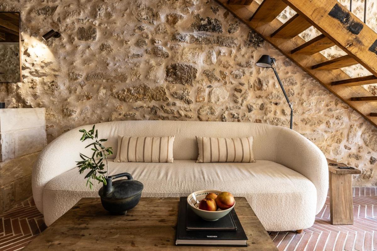 Amalen Suites Adults Only