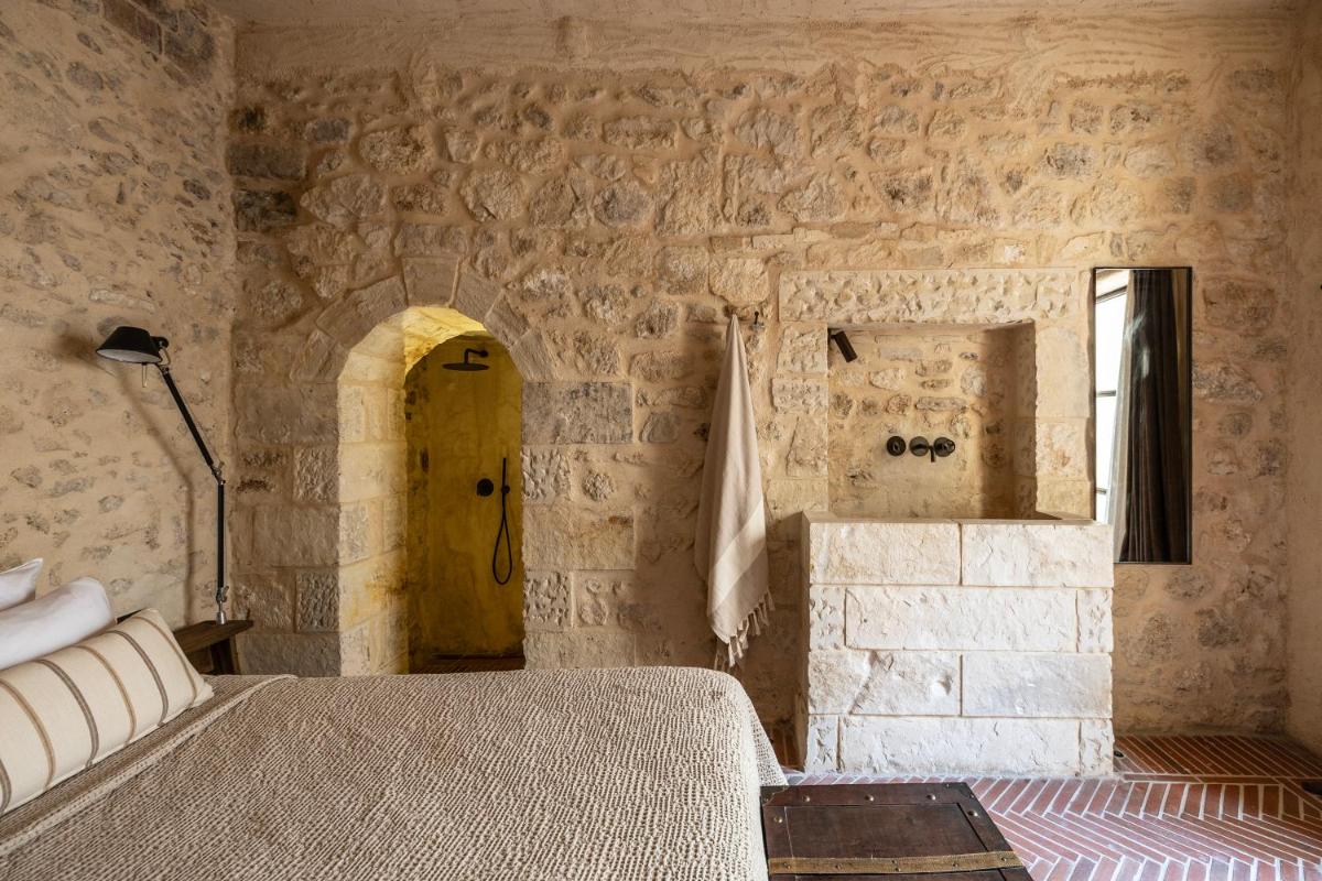 Amalen Suites Adults Only