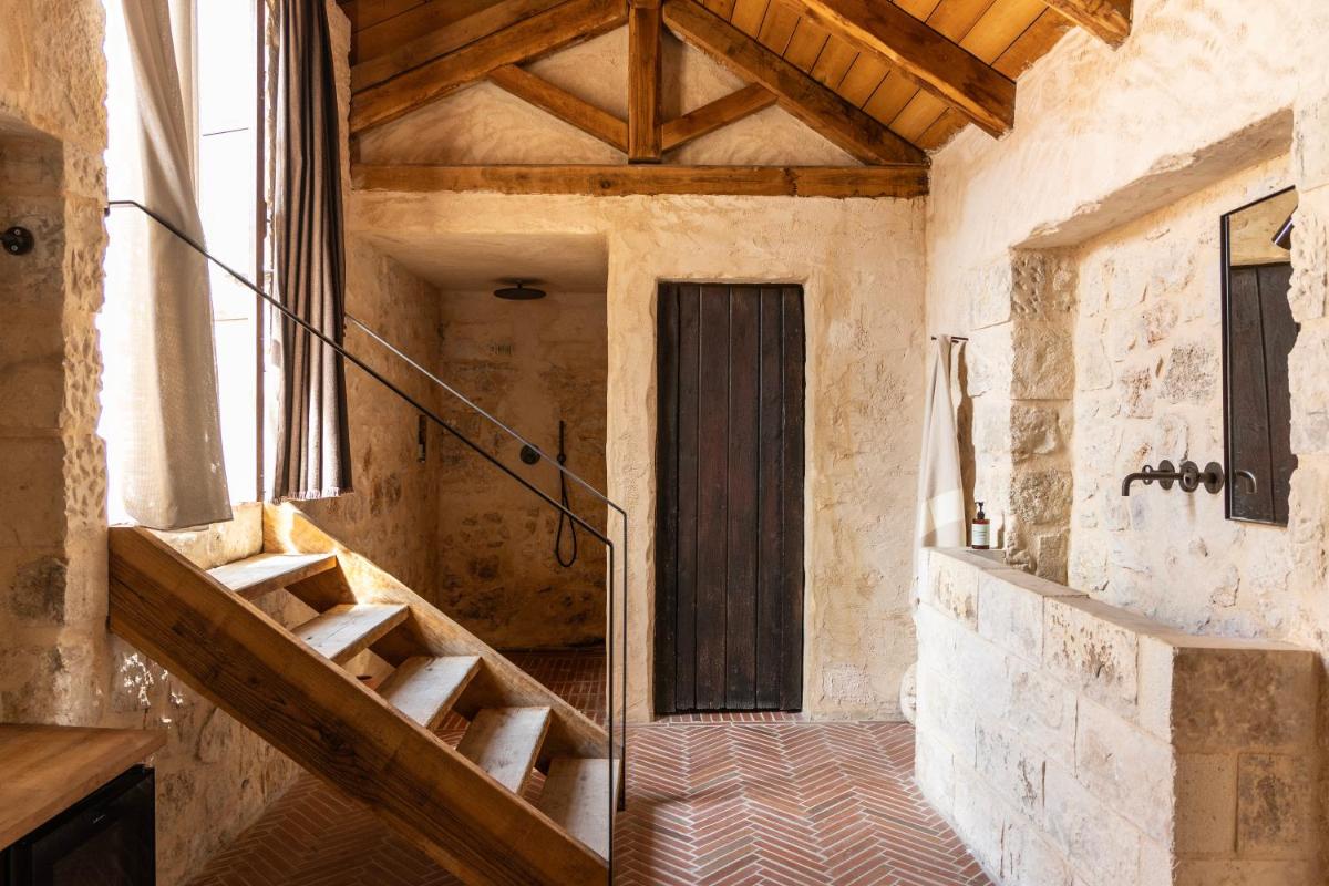 Amalen Suites Adults Only