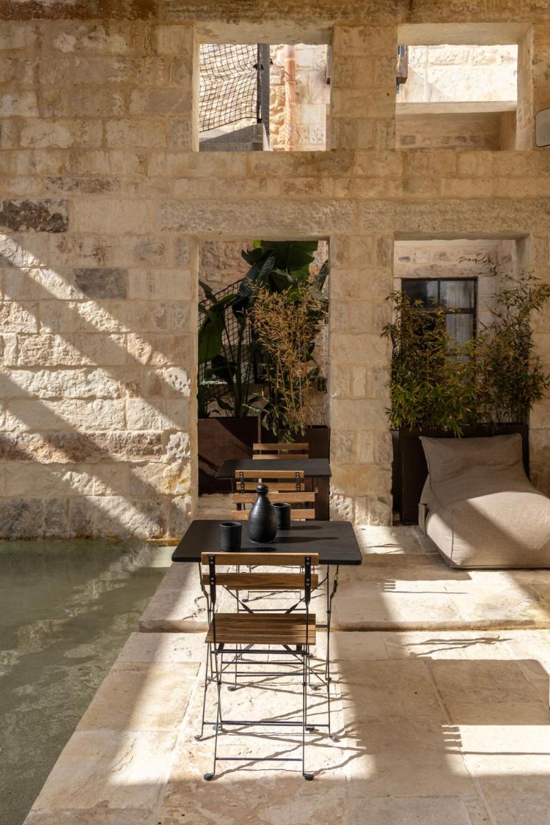 Amalen Suites Adults Only