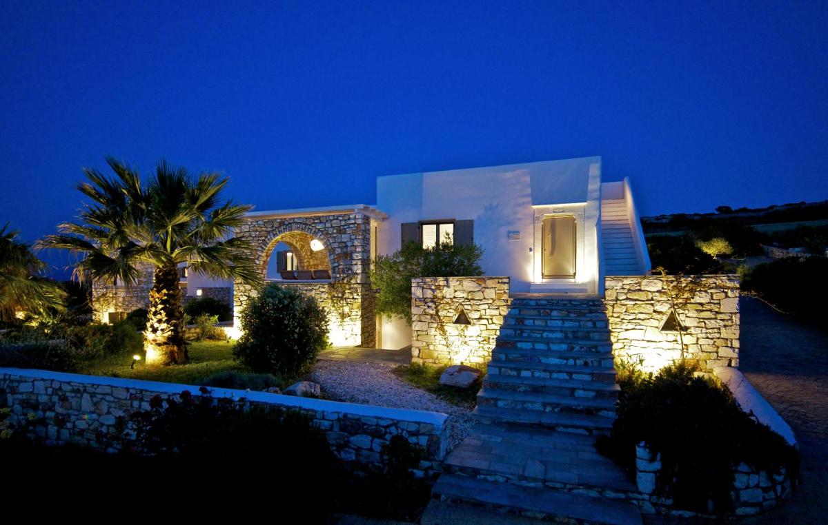 Amalgam Homes Paros