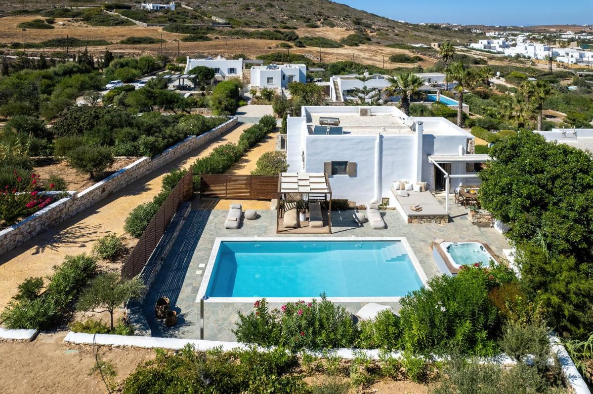 Amalgam Homes Paros