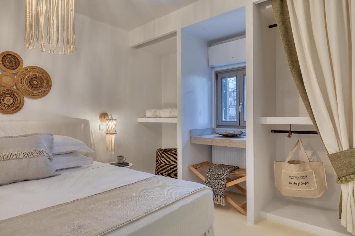 Amalgam Homes Paros