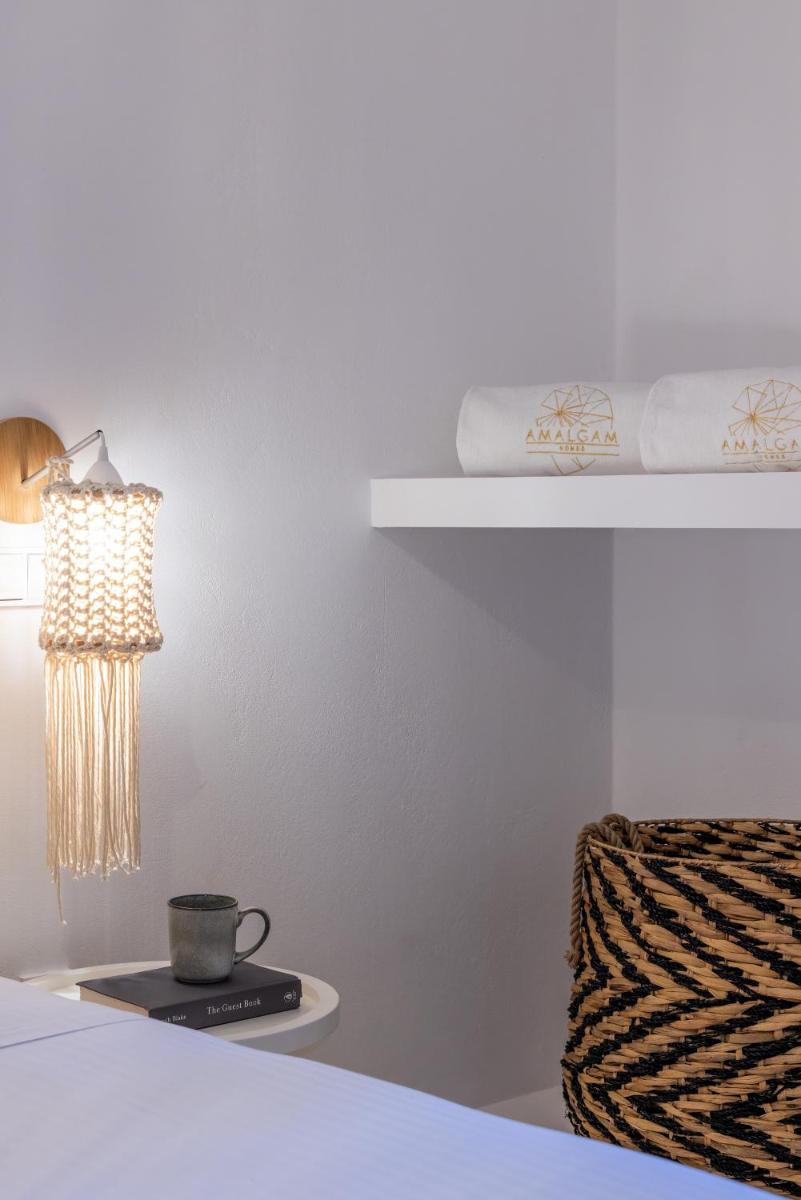 Amalgam Homes Paros