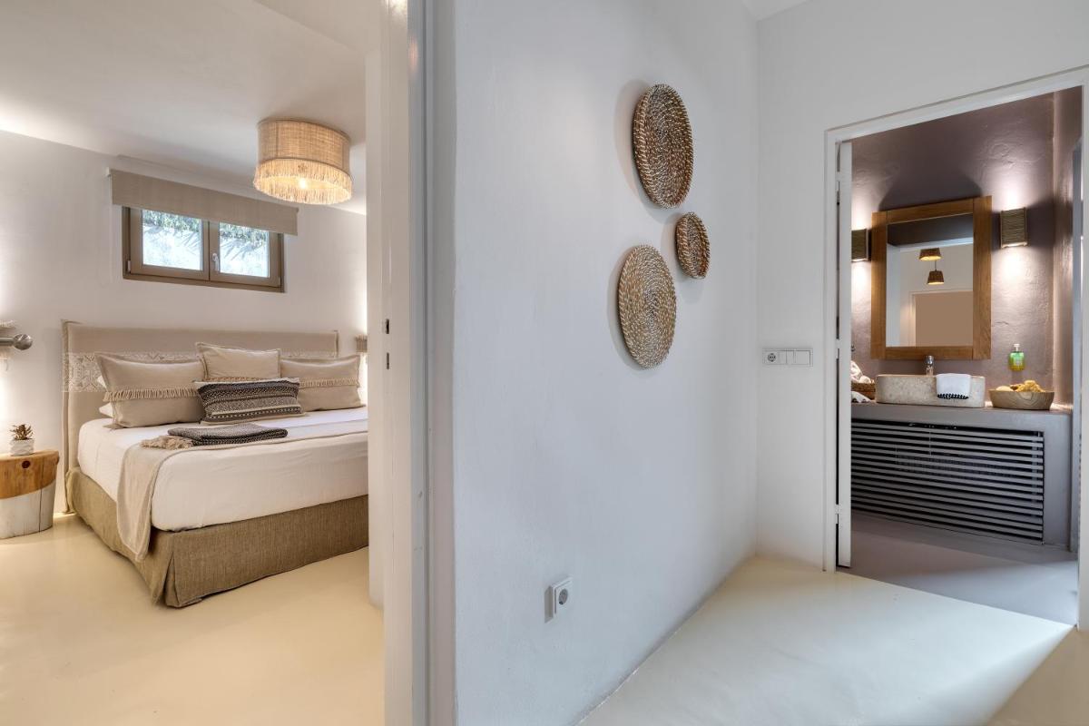 Amalgam Homes Paros