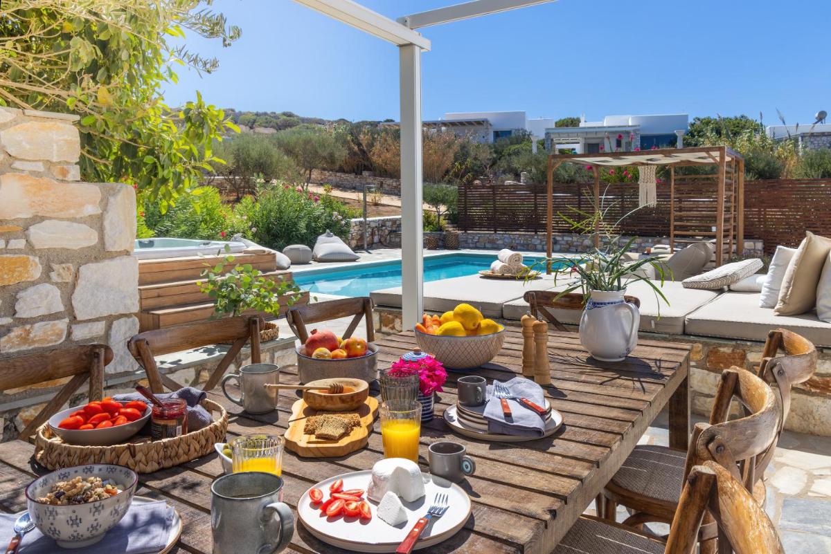 Amalgam Homes Paros