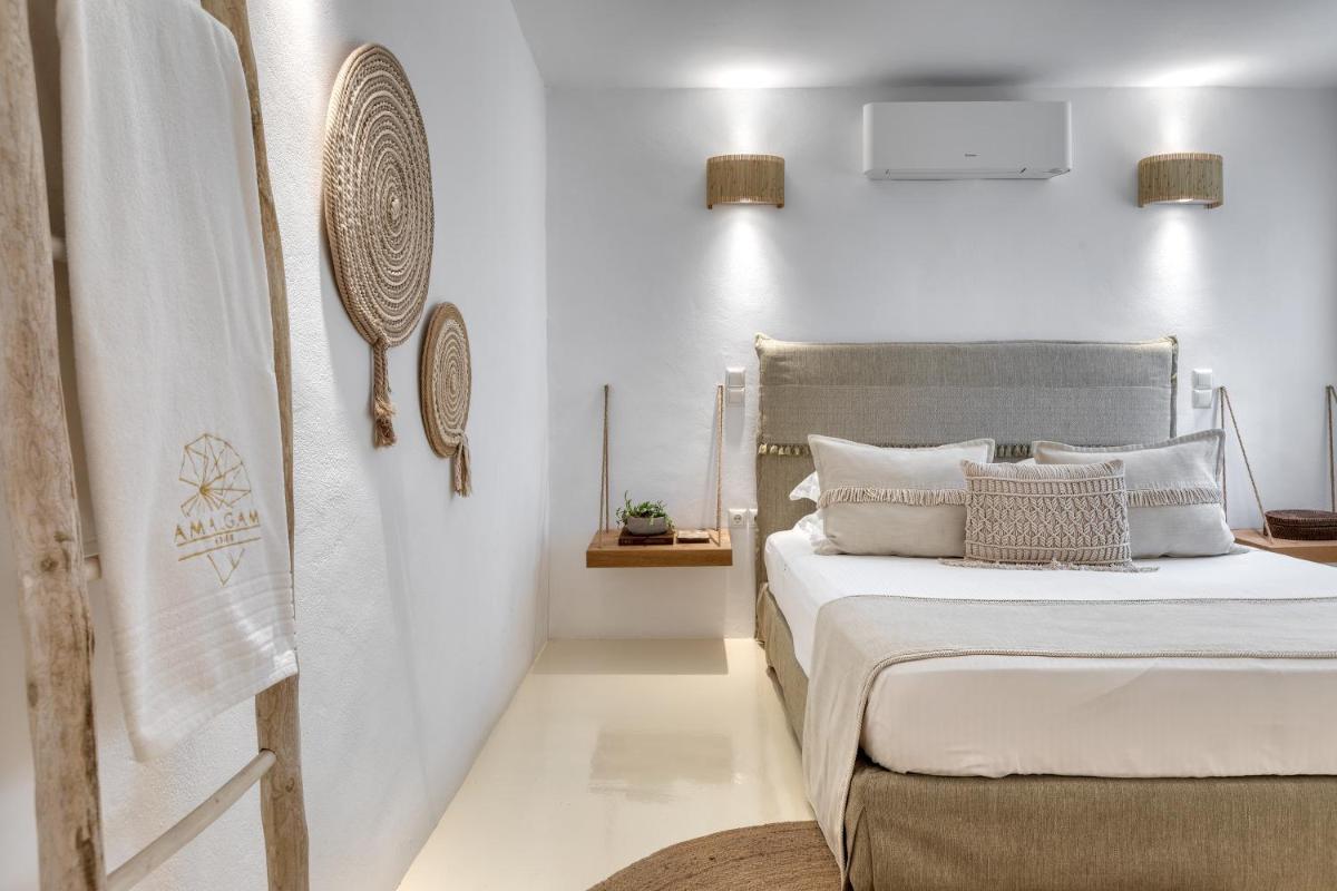 Amalgam Homes Paros