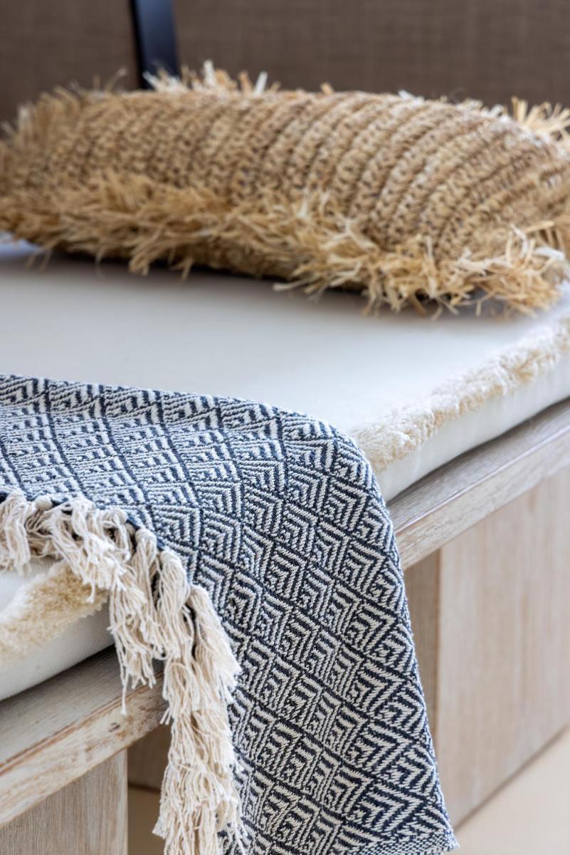 Amalgam Homes Paros