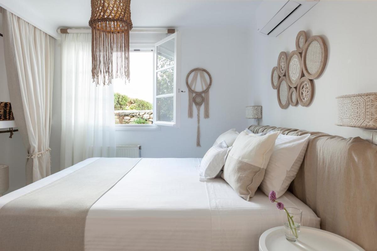 Amalgam Homes Paros