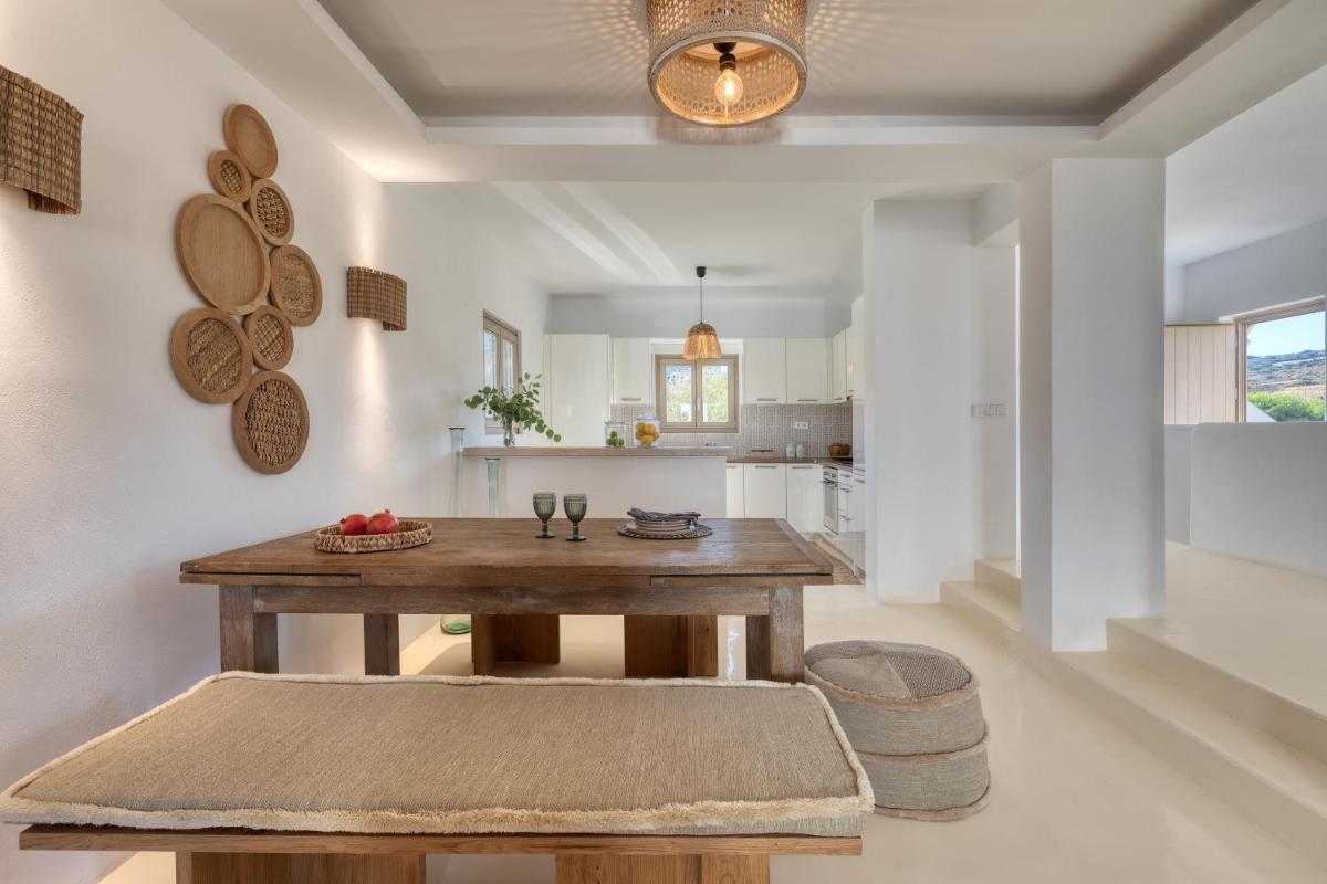 Amalgam Homes Paros