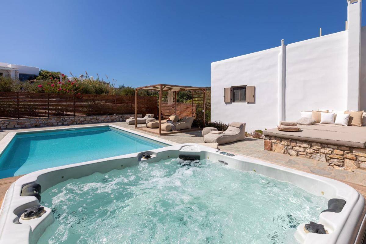 Amalgam Homes Paros