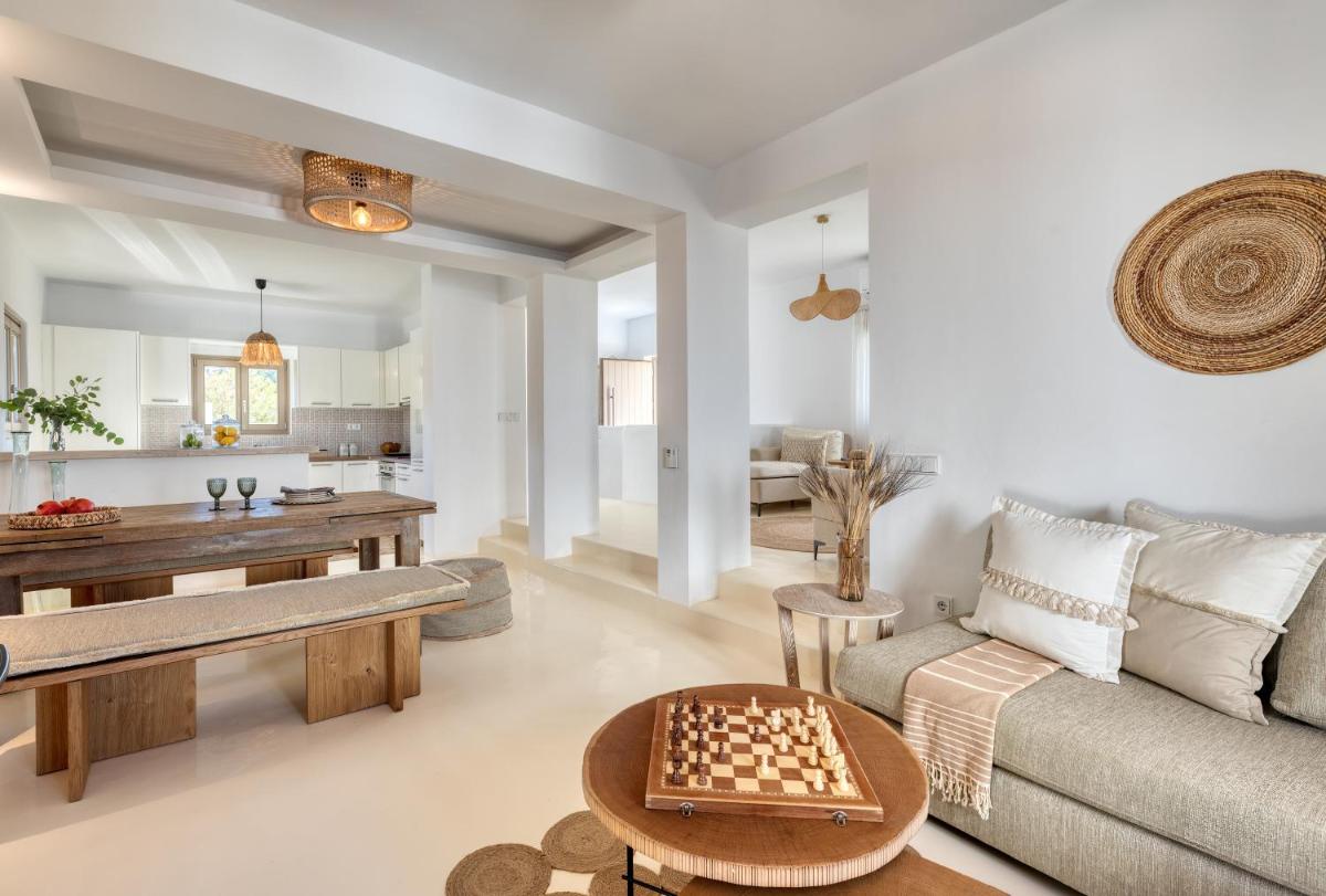 Amalgam Homes Paros