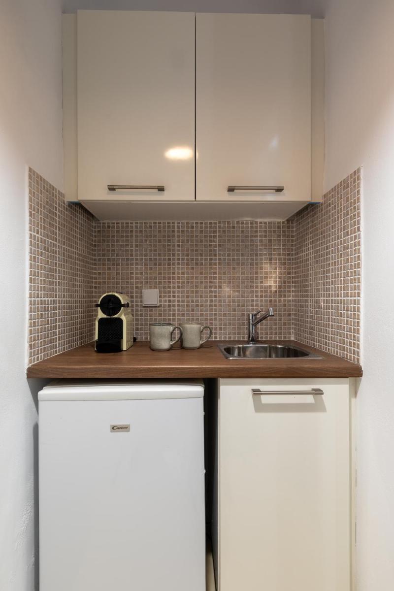 Amalgam Homes Paros